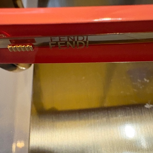 Fendi, Women's Cat Eye Sunglasses, Preowned - Picture 3 of 3